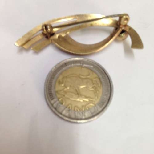 BROOCH - Brushed finish Raised balls Gold Tone metal