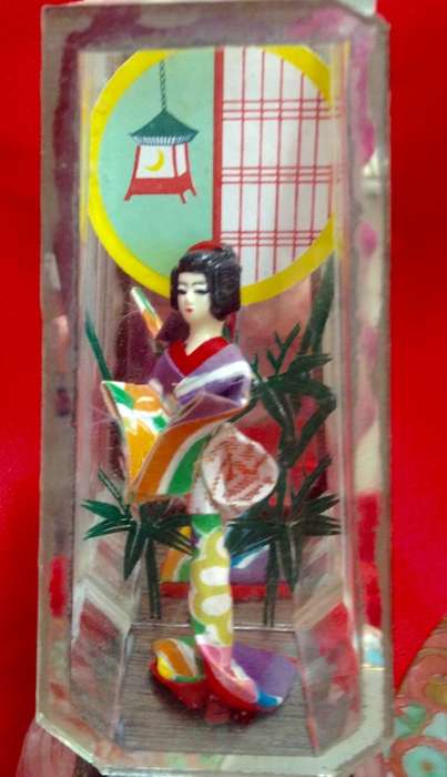 Oriental 1Figurine Cased Look At All My BUY NOW Listings NO WAITING