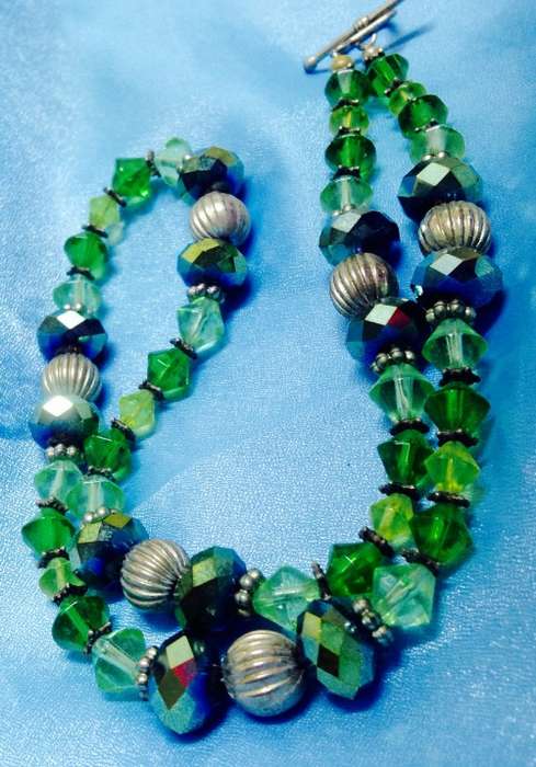 Necklace Art Glass Green conical +larger faceted mirrorRound silver balls