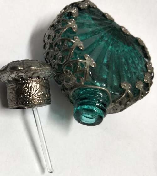 Bohemian Perfume Bottle Rhinestone Crystal Mesh Hand Crafted Czechoslovakia