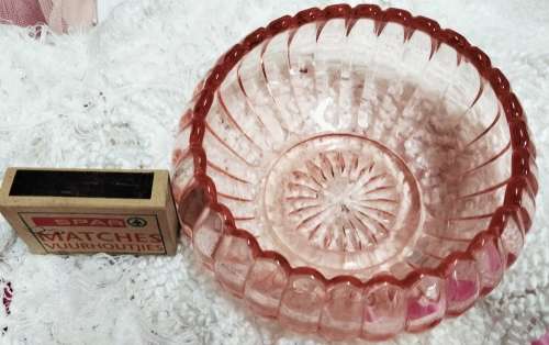 Glass Rose Bowl Pink segments top Scalloped
