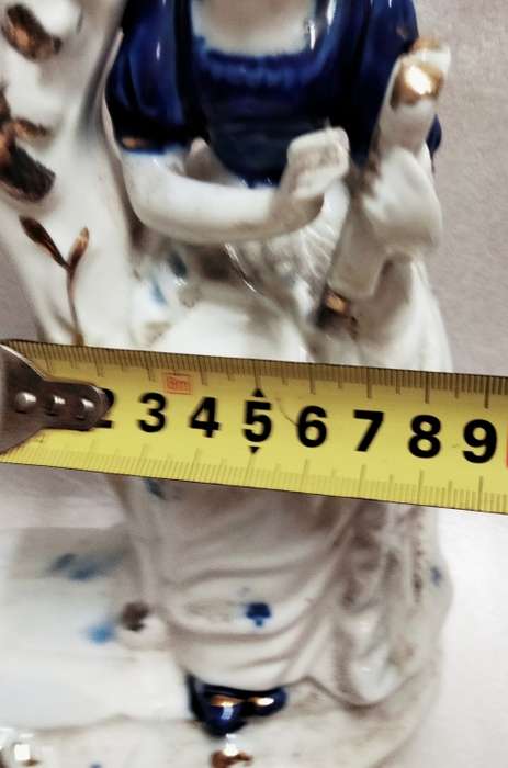 Porcelain Figurine Victorian Couple Musicians Blue + White Large piece