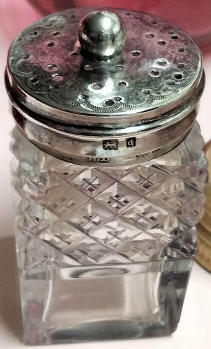 Sterling Silver Lid+Collar HallmarkedWD lion Passant Small Glass Bottle LOOK At My BUY NOW items