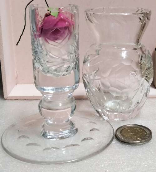 VASES POSY- 2  Rose pattern CRYSTAL cut glass Edge design 1 pedestal  base EXQUISITE