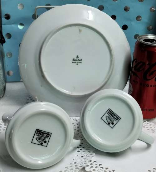 3 items 2 WEISENTHAL TEA POTs Small No lids +1 Plate Eschenbach