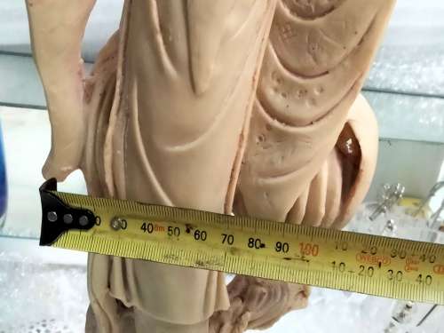 LADY ORIENTAL - Intricately carved details  COMPOSITE materials