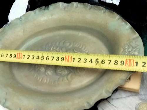 Reynolds Angeles  Dish 4 bun feet  LOOK At My BUY NOW LISTINGS NO WAITING