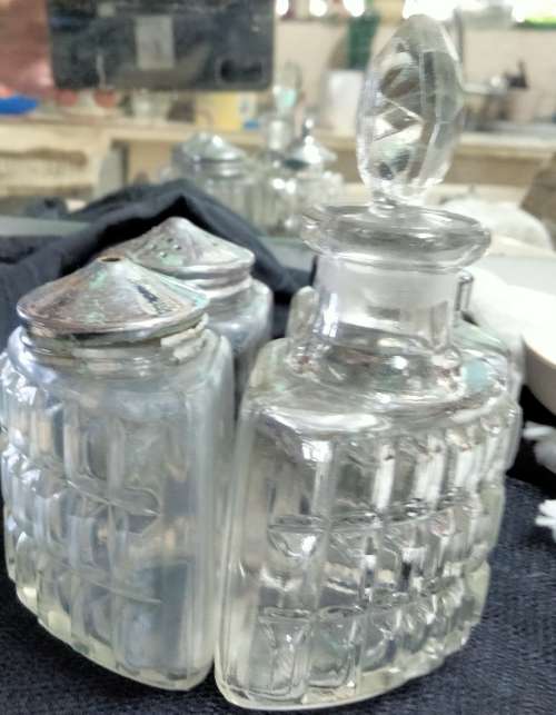 Cruet Set 4 Glass bottles+stopper+ 3metal lids Mustard Spoon LOOK At My BUY NOW items NO WAITING