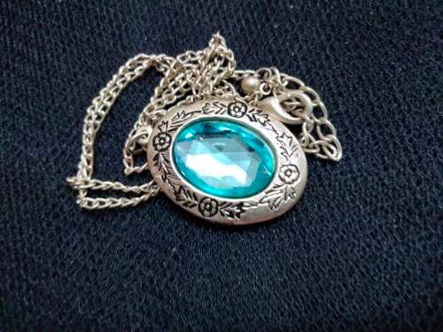 Locket double side catch OK  blue Topaz glass Chain Necklace Look at my Buy Now listings No Waiting