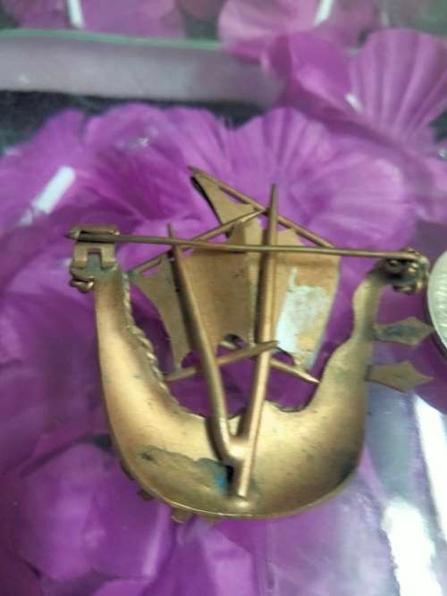 Vintage Scottish BROOCH Viking ship mother pearl trim to one sail copperish