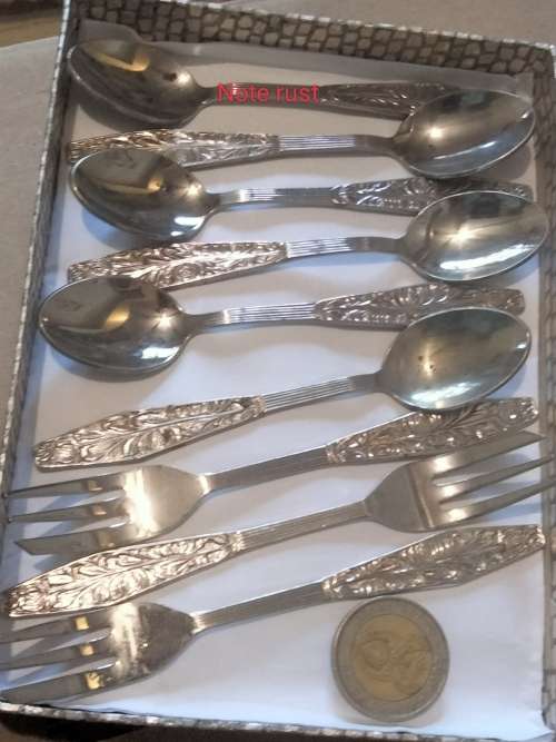 9 items -Novalux Holland 6 Tea Spoons +3 Cake forks+Dutch Box not original