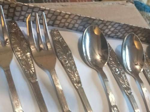9 items -Novalux Holland 6 Tea Spoons +3 Cake forks+Dutch Box not original