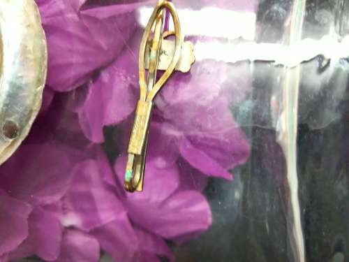 !!RARE !!Vintage STRATTON Clip-19  on Beer m gold Tone metal  LOOK At My BUY NOW LISTINGS NO WAITING