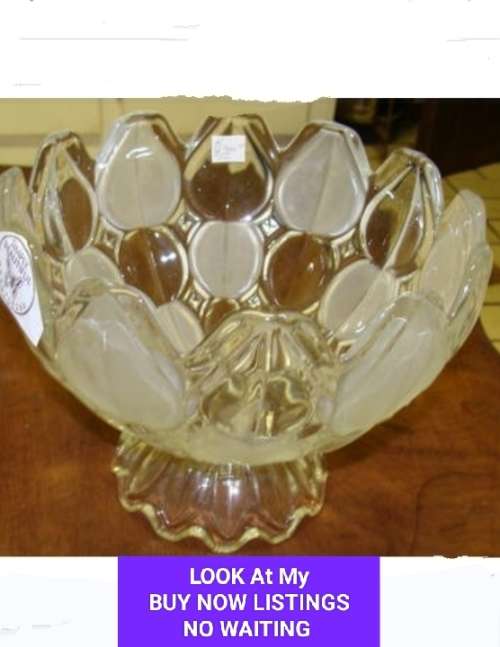 Satin Tulip Vase Clear Frosted*Crystal   !!!!GREAT COUNTRY HOME DECOR!!