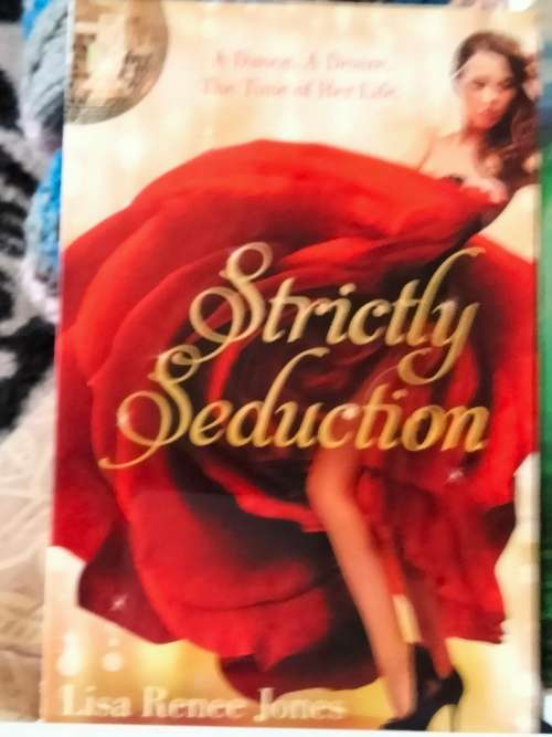 3Paper Back Books*Strictly Seduction*Quantum*Facing Fear*All 1 BIDLOOK AtMy BUY NOW items NO WAITING