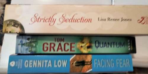 3Paper Back Books*Strictly Seduction*Quantum*Facing Fear*All 1 BIDLOOK AtMy BUY NOW items NO WAITING