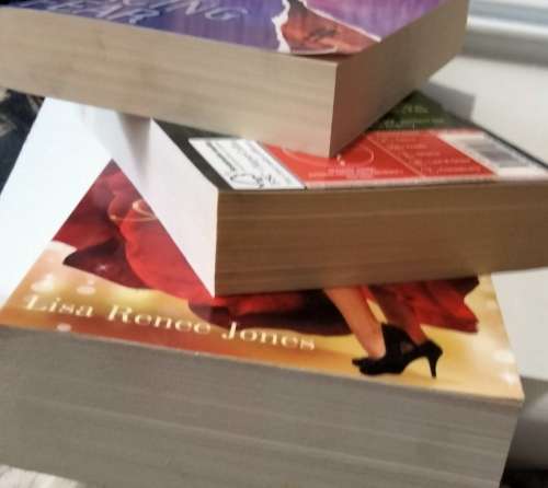 3Paper Back Books*Strictly Seduction*Quantum*Facing Fear*All 1 BIDLOOK AtMy BUY NOW items NO WAITING