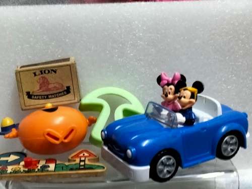 CAR+Mickey+Minnie Mouse in damage+1 McDonalds +3 small Toys*LOOK at My BUY NOW items NO WAIT