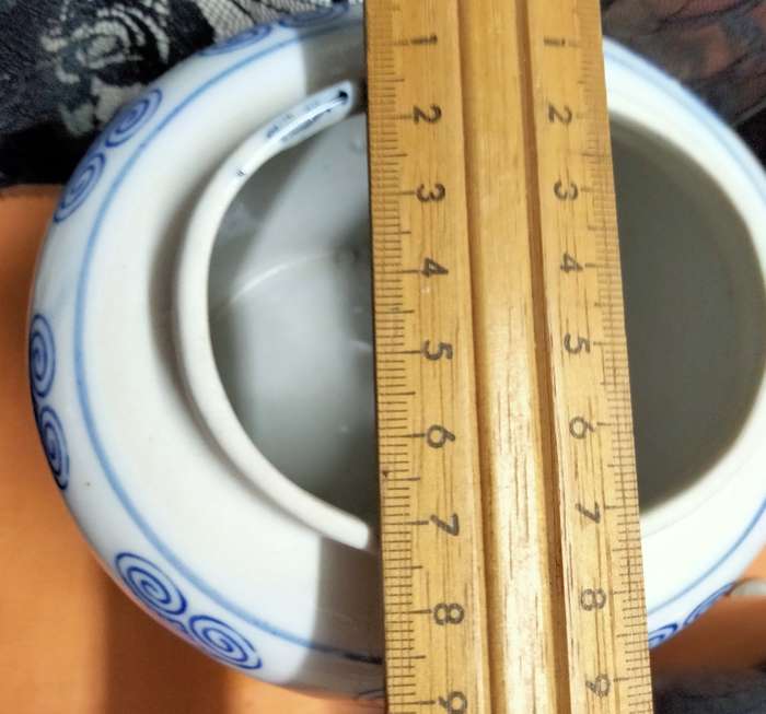 Oriental 2 Ginger Jars 1white blue Prunnis Flowers +1Peacocks Gilt trim LOOK AtMy BUY NOW NO WAITING
