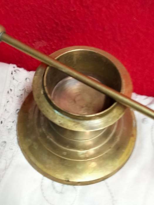 STUNNING BRASS 1 Candle Snuffers 1 Candlestick