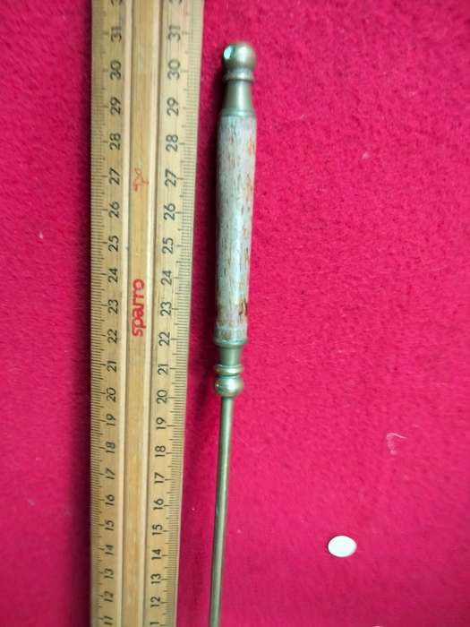 STUNNING BRASS 1 Candle Snuffers 1 Candlestick