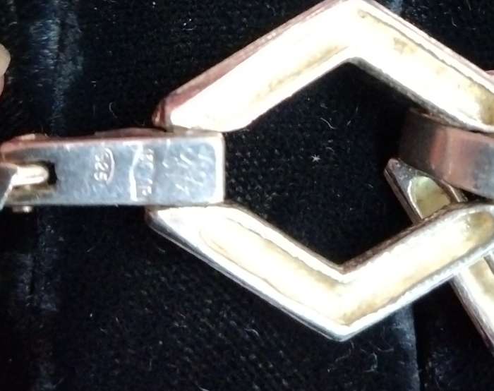 925 Silver Gilt Italian Bracelet Textured Cutout Double Triangles +Plain flat crossover square links