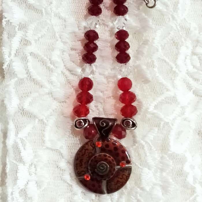 ITALIAN !!!Art Glass faceted Cut Glass Ruby+Red Beads NECKLACE +Enamel Pendant+silver tone Chain