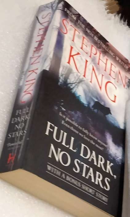 Stephen King Short stories Full Dark No Stars+ bonus story PB 2011+FIRESTART 1989Pre-owned softcover