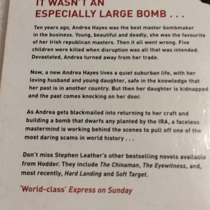 Book Stephen Leather - THE BOMB MAKER  - this edition PB 2004 softcover