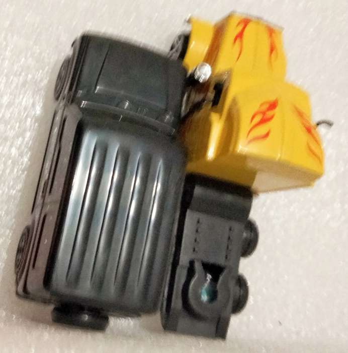 Suzuki Jimmy Tomica 2021 McDonald's + freight truck yellow red flames Look at my Buy Now No Waiting