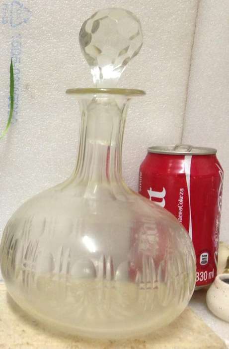 VTG DECANTER GLASS OLD ONION SHAPE WITH TRIM-THUMBIES AND CUT SHAPING TO LONG NECK