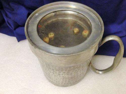 RARE & UNUSUAL*Vintage Pewter MUG 5 small DICE IN BOTTOM of DOUBLE  GLASS