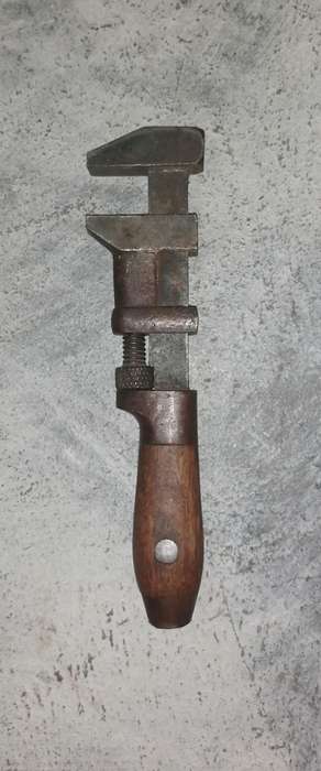 Wrench