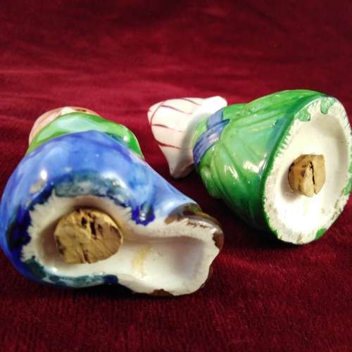 SALT AND PEPPER SET   "BOY AND GIRL FROM HOLLAND"