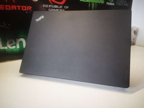 **Super ULTRABOOK**LENOVO THINKPAD T460*i5-6300u*FULL HD*8GB RAM*500GB HDD*4G LTE