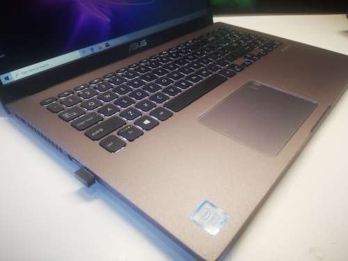VERY HIGH SPEC!*ASUS GAMING X509FB*i7-8565U*8GB DDR*512GB SSD*FHD*NVIDIA*WARRANTY