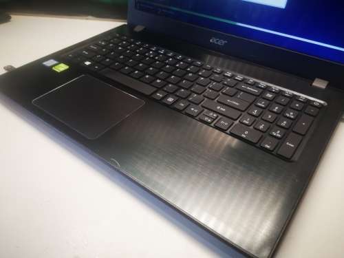 High Spec i7*ACER ASPIRE E5*LATEST 7TH GEN i7*1000GB*12GB DDR4 RAM*HD*NVIDIA GEFORCE*