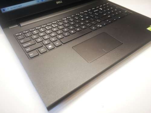 LATE ENTRY!*Cad/Graphic Design*DELL INSPIRON 15 3543*i5-5200u*NVIDIA GEFORCE 820M*256GB SSD*8GB RAM