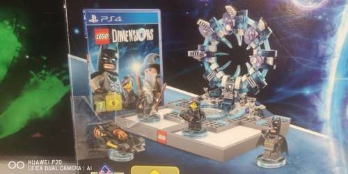 AS NEW*LEGO DIMENSIONS STARTER PACK*PLUS PS4 GAME*