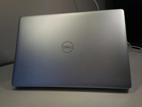 WOW!*BEAST!*AS NEW!*DELL INSPIRON 3580*i7-8565U*8GB DDR4*512GB SSD*FULL HD*UHD 620 GRAPHICS*