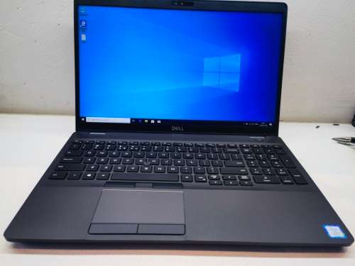 QUAD CORE*DELL LATITUDE 5500*i5-8265U*16GB*UHD 620*256GB SSD*FULL HD*