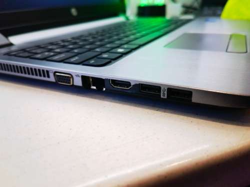 *HP PROBOOK 450 G2*i3-5010U**4GB RAM*500GB HDD*HD DISPLAY*DVD