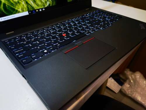 BEAST SPECS!*LENOVO THINKPAD T560 i5-6300U*8GB RAM*256GB SSD*NVIDIA MX940*FHD*BACKLIT