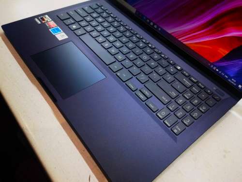 AS BRAND NEW!*ASUS EXPERTBOOK L1500*RYZEN 3-3200U*8GB DDR4*512GB SSD*FHD*RX VEGA 3 GRAPHICS*WARRANTY