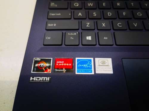 AS BRAND NEW!*ASUS EXPERTBOOK L1500*RYZEN 3-3200U*8GB DDR4*512GB SSD*FHD*RX VEGA 3 GRAPHICS*WARRANTY