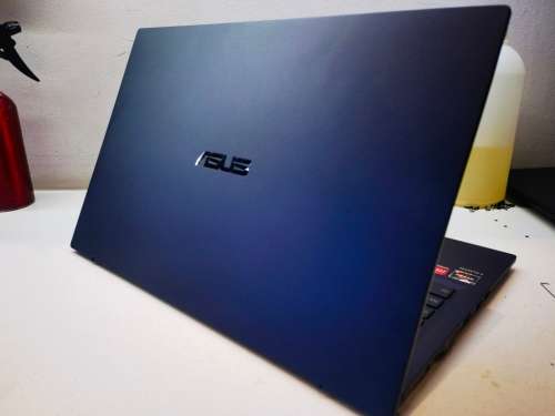 AS BRAND NEW!*ASUS EXPERTBOOK L1500*RYZEN 3-3200U*8GB DDR4*512GB SSD*FHD*RX VEGA 3 GRAPHICS*WARRANTY