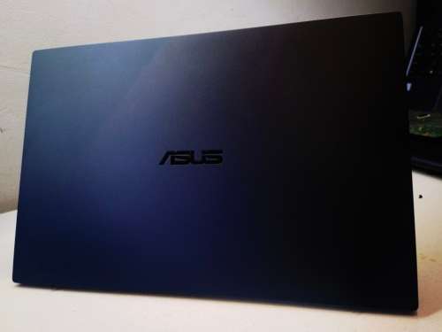 AS BRAND NEW!*ASUS EXPERTBOOK L1500*RYZEN 3-3200U*8GB DDR4*512GB SSD*FHD*RX VEGA 3 GRAPHICS*WARRANTY