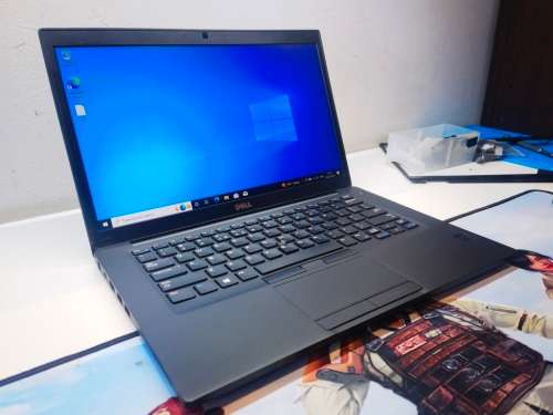 DELL LATITUDE 7480 ULTRABOOK*i5-6300U*8GB DDR4*256GB SSD*FHD*4G LTE*