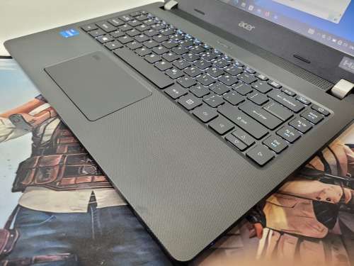 11th GEN BEAST!*FAST!*ACER TRAVELMATE P214*i5-1135G7*8GB DDR4*256GB NVME SSD*FHD*4G LTE