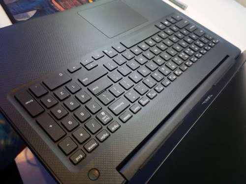 VERY FAST!*HIGH SPEC!*DELL VOSTRO 3590*i3-10110u*8GB DDR4*256GB SSD*HD*WARRANTY